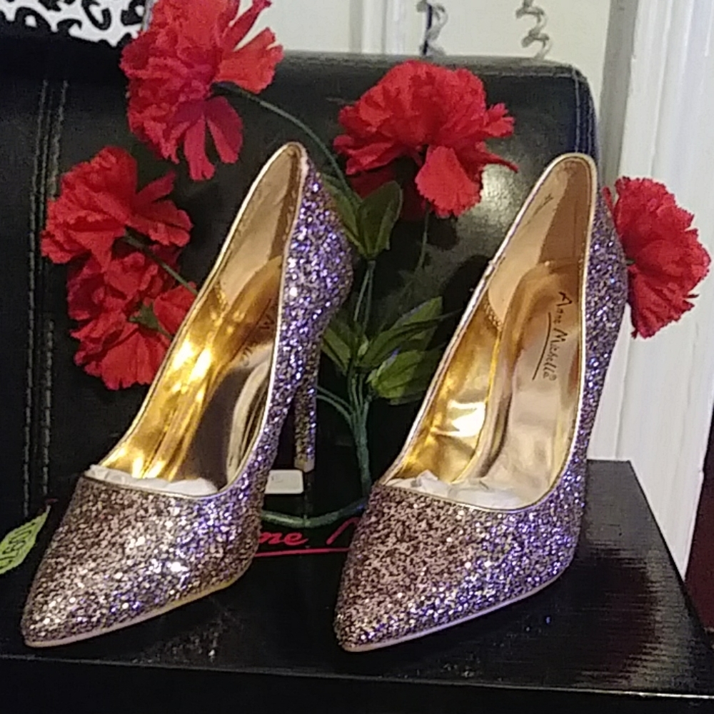 ADORABLE Anne Michelle shoe NWOT